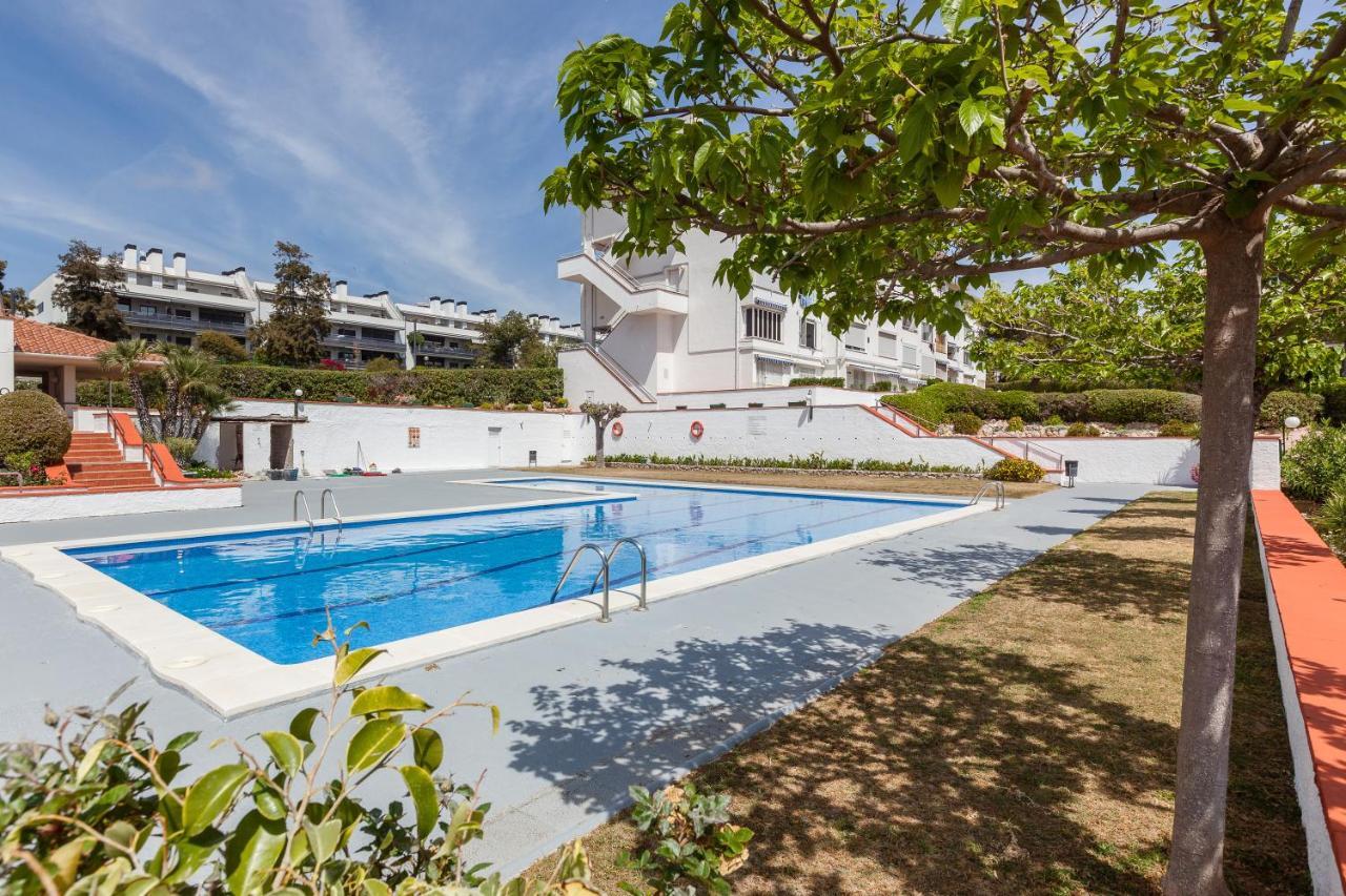 Studio Vista Al Mar Balmins Apartment Sitges Exterior photo